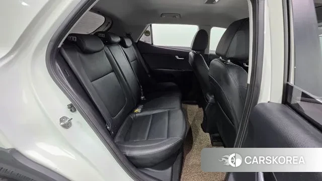 Kia Stonic id 3233589 из Кореи 10