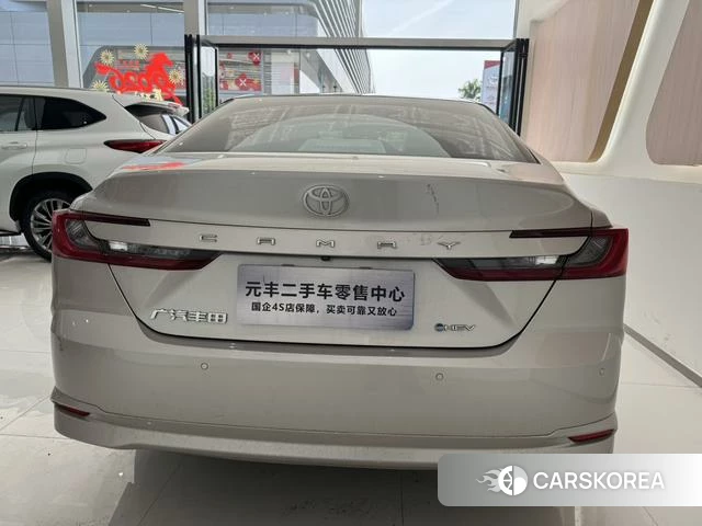 Toyota Camry id 4214051 из Китая 10
