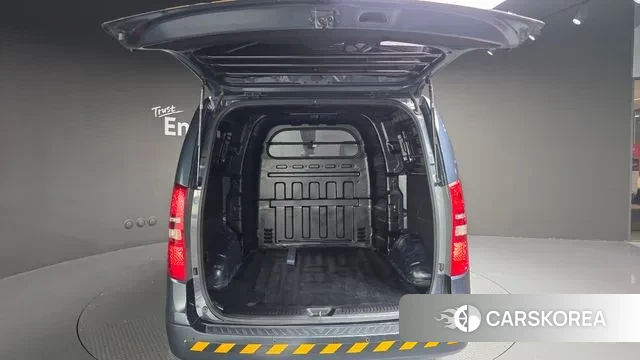 Hyundai The New Grand Starex id 3000374 из Кореи 10