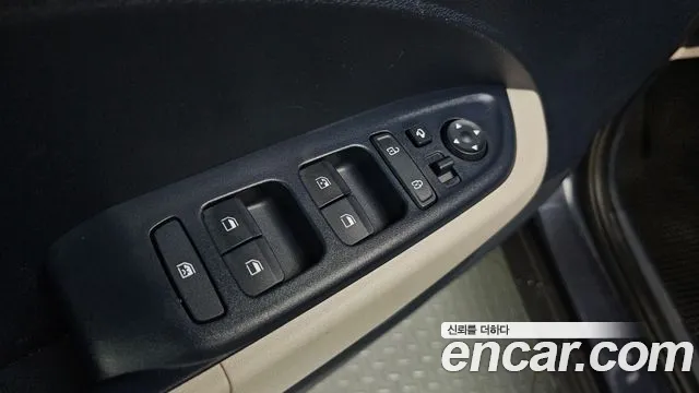 Hyundai Venue id 2732141 из Кореи 10