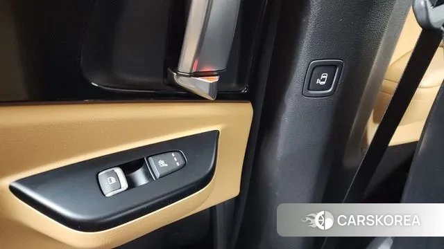 Kia Carnival 4th generation id 3581902 из Кореи 10