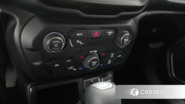 Jeep Renegade id 4549666 из Кореи 10