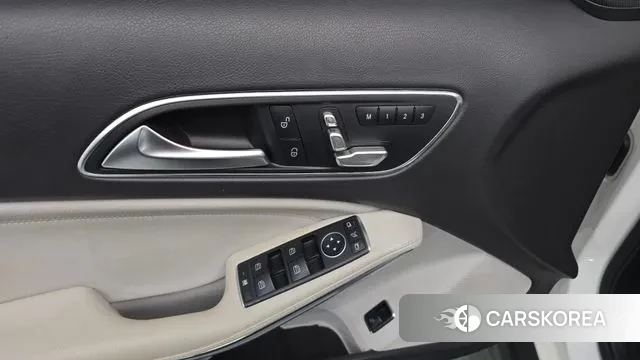 Mercedes-Benz GLA-Class X156 id 3033990 из Кореи 10