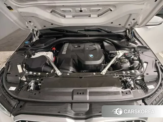 BMW 5 Series (G60) id 3425288 из Кореи 10