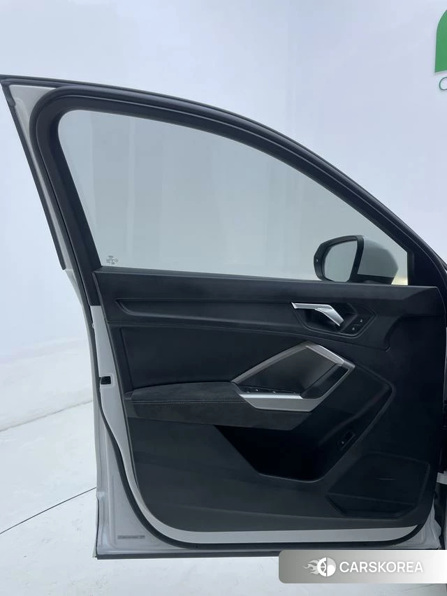 Audi Q3 id 4359078 из Китая 10