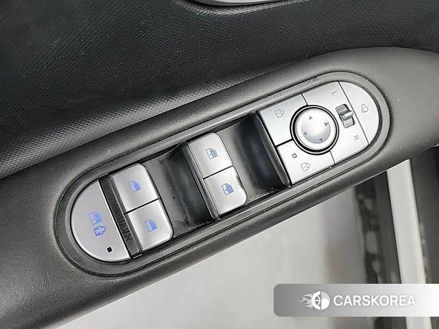 Hyundai Ionic 5 id 4560468 из Кореи 10