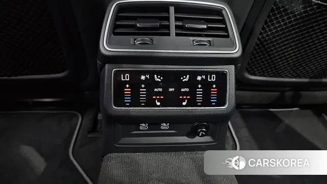 Audi A7 (4K) id 3044125 из Кореи 10