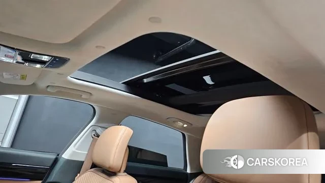 Hyundai Grandeur (GN7) id 3031737 из Кореи 10