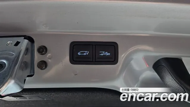 Hyundai Staria id 2401888 из Кореи 10