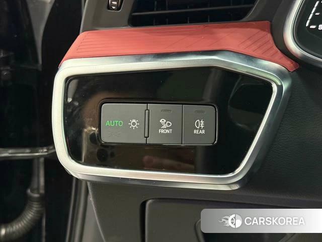 Audi A6L id 4399764 из Китая 10