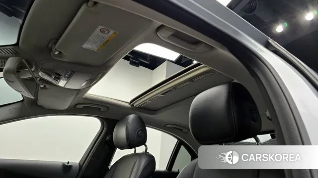 Mercedes-Benz C-Class W205 id 3627241 из Кореи 10