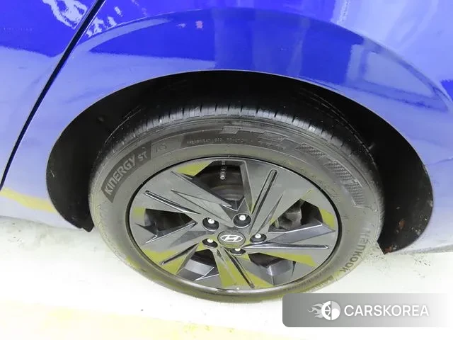 Hyundai Avante Hybrid (CN7) id 3422135 из Кореи 10