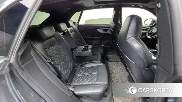 Audi Q8 (4M) id 3697419 из Кореи 10