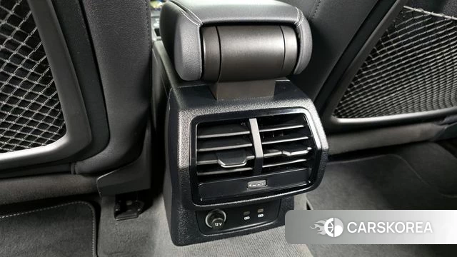 Audi Q3 (F3) id 3811824 из Кореи 10