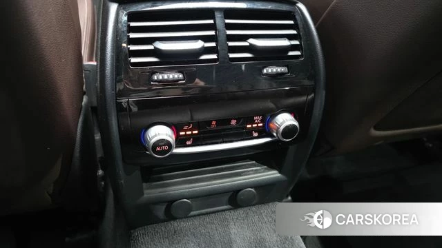 BMW 5 Series (G30) id 4907838 из Кореи 10
