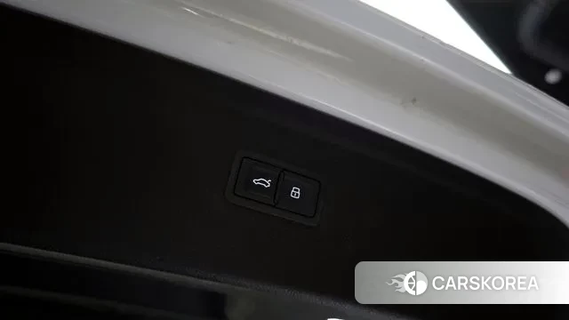 Audi SQ5 (FY) id 3017987 из Кореи 10