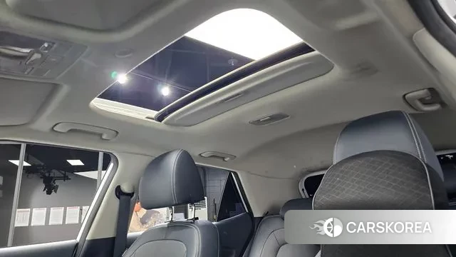 Hyundai Venue id 3526007 из Кореи 10