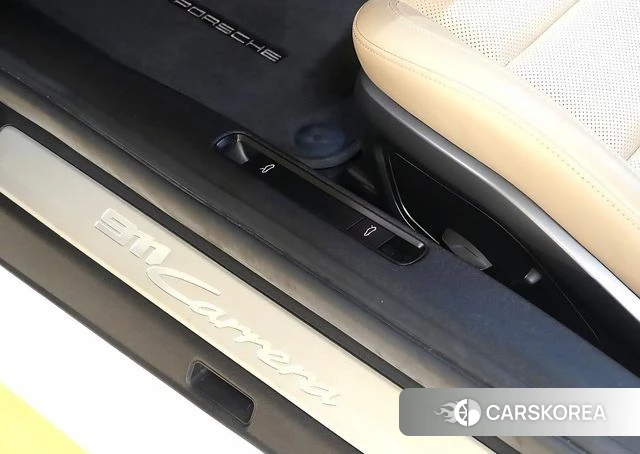 Porsche 911(992) id 4594002 из Кореи 10