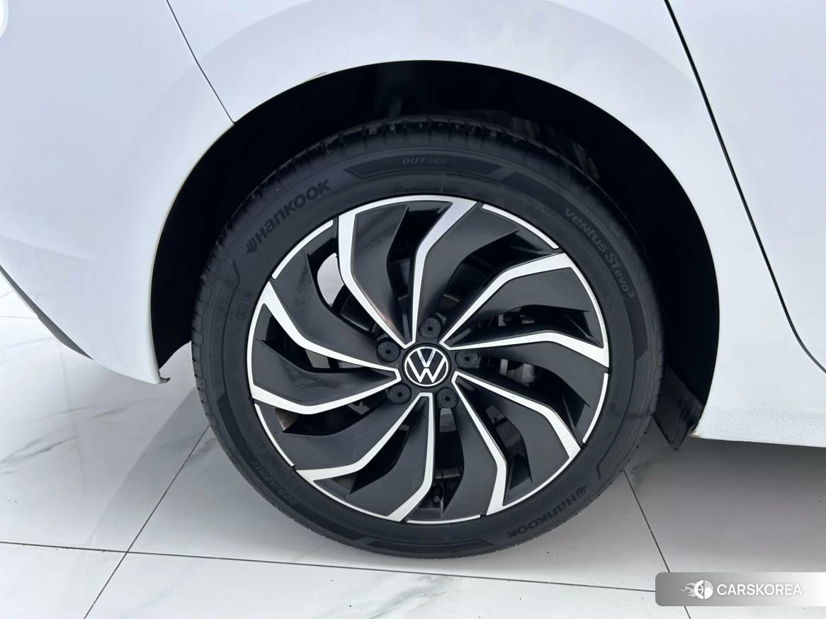 Volkswagen Golf id 4512834 из Китая 10