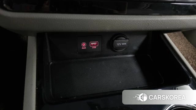 Kia The New Carnival id 4269239 из Кореи 10