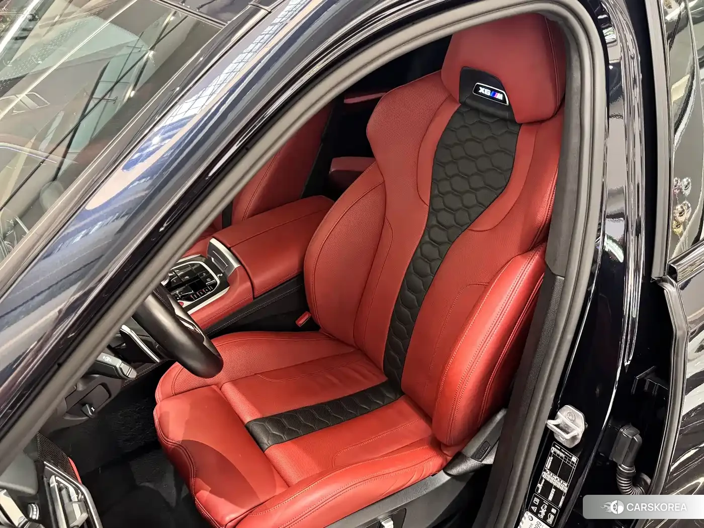 BMW X6 M id 4629747 из Китая 10