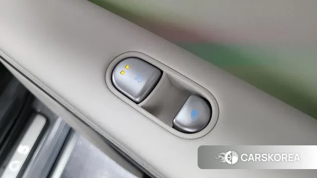 Hyundai Ionic 5 id 3529669 из Кореи 10