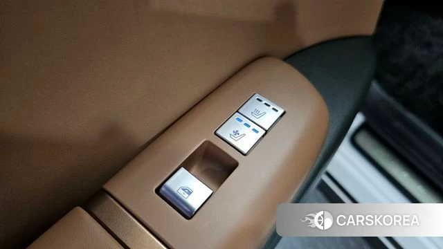 Hyundai Grandeur (GN7) id 4422406 из Кореи 10