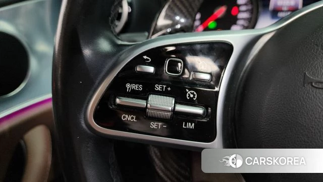 Mercedes-Benz E-Class W213 id 4317583 из Кореи 10