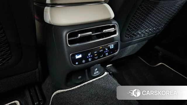 Genesis GV70 id 4427006 из Кореи 10