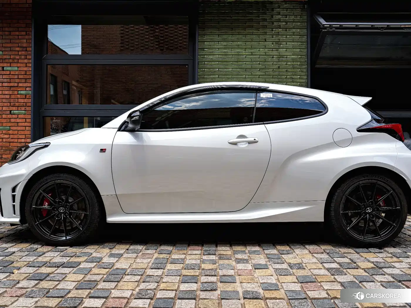 Toyota GR Yaris id 4548328 из Китая 10