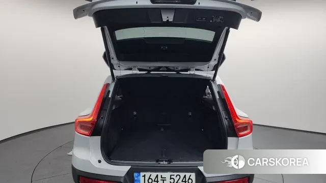 Volvo XC40 id 3513949 из Кореи 10