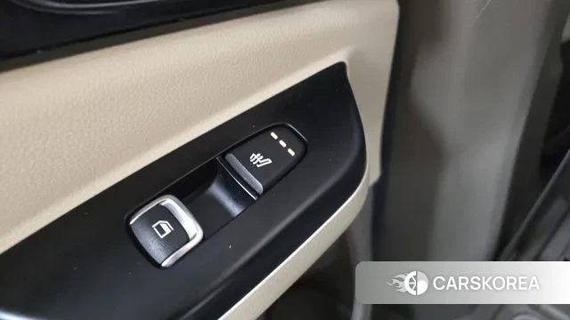 Kia Carnival 4th generation id 3607456 из Кореи 10