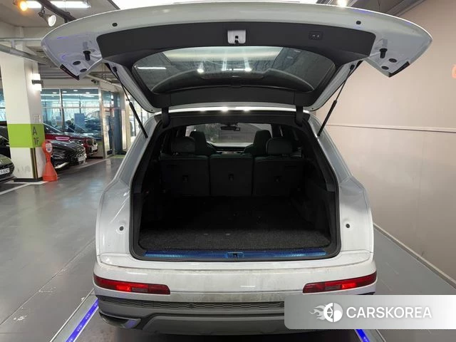 Audi Q7 (4M) id 3819298 из Кореи 10