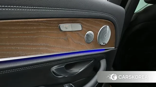 Mercedes-Benz E-Class W213 id 3514562 из Кореи 10