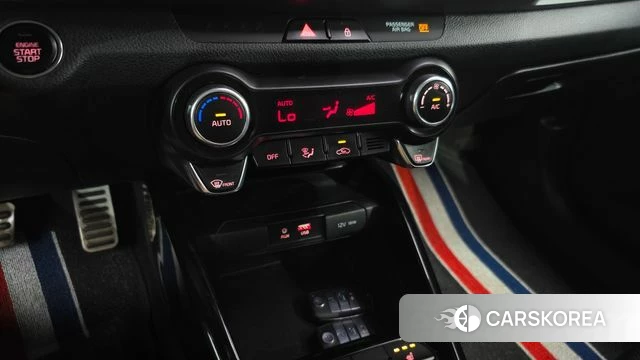Kia Stonic id 4781193 из Кореи 10