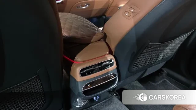 Genesis GV70 id 3342229 из Кореи 10