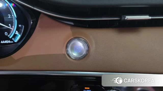 Genesis GV70 id 4744985 из Кореи 10