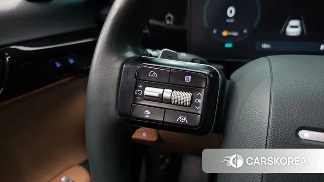 Hyundai Grandeur (GN7) id 3393945 из Кореи 10