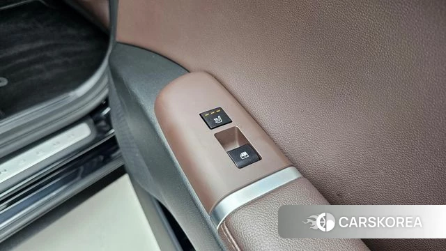 Hyundai Grandeur (GN7) id 4516968 из Кореи 10
