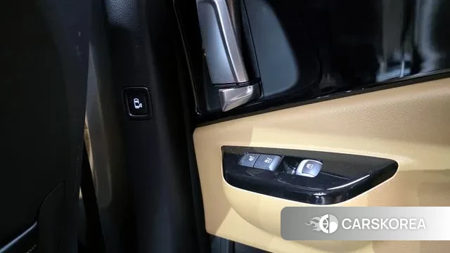 Kia Carnival 4th generation id 3671361 из Кореи 10