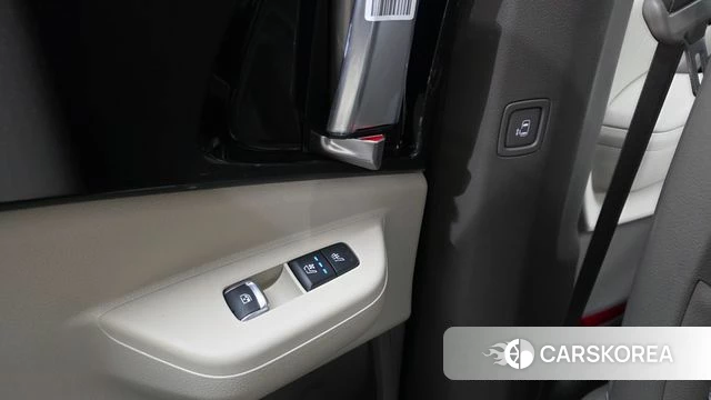 Kia The New Carnival 4th Generation id 4360349 из Кореи 10