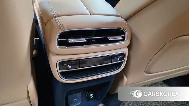 Genesis GV80 id 4500170 из Кореи 10