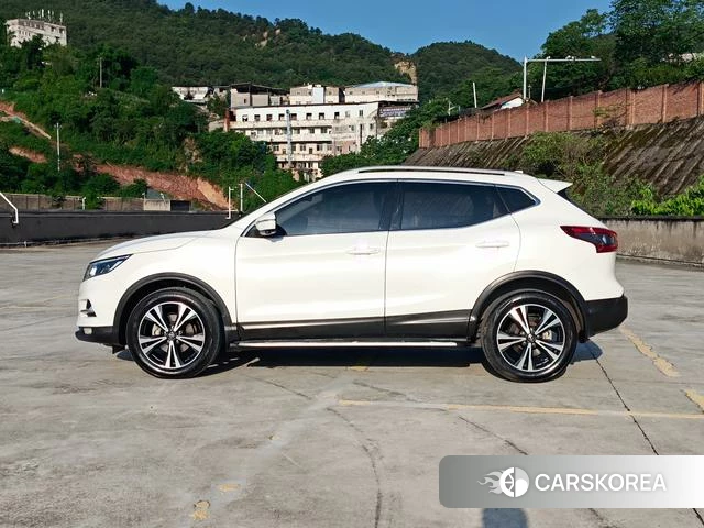 Nissan Qashqai id 4374484 из Китая 10