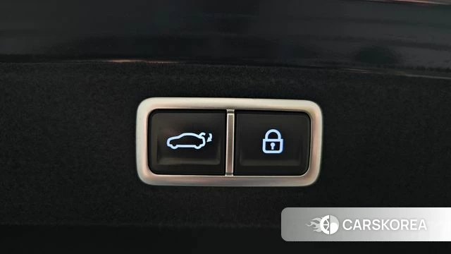 Hyundai Grandeur (GN7) id 4591872 из Кореи 10