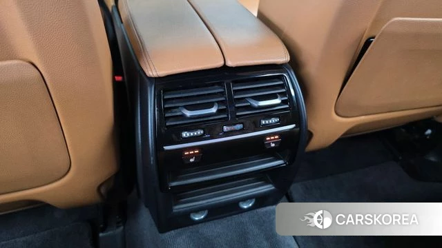 BMW 5 Series (G30) id 4521032 из Кореи 10
