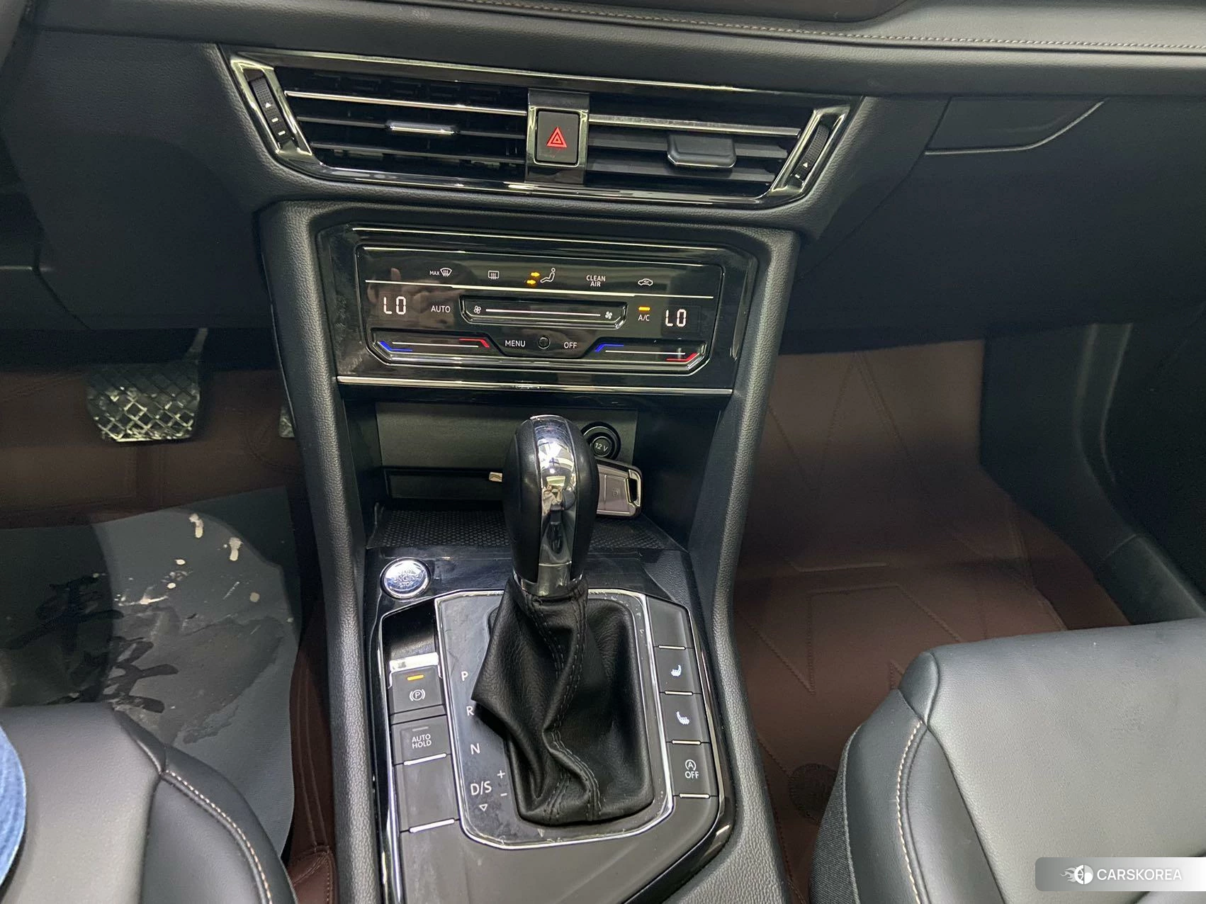 Volkswagen Tuyue id 4498600 из Китая 10