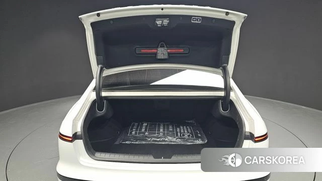 Hyundai Grandeur (GN7) id 3953530 из Кореи 10