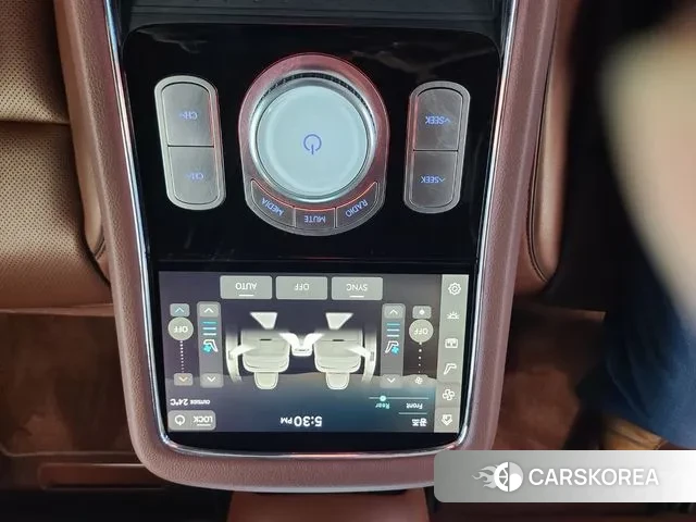 Genesis G90 (RS4) id 2959605 из Кореи 10