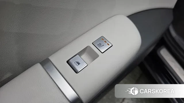 Hyundai Grandeur (GN7) id 2900401 из Кореи 10