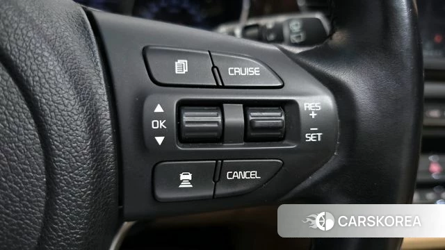 Kia The New Carnival id 4384692 из Кореи 10